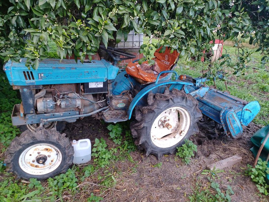 Trator iseki sem documentoss