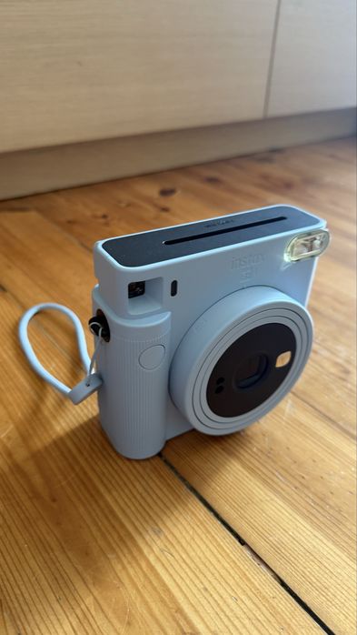 Instax Square SQ1