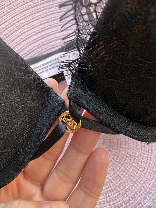 Бюстгальтер Вікторія Сікрет оригінал