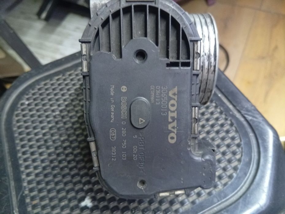 Borboleta Volvo s60 2.0 turbo