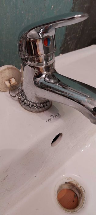 Umywalka Cersanit 55cm z baterią KFA Armatura