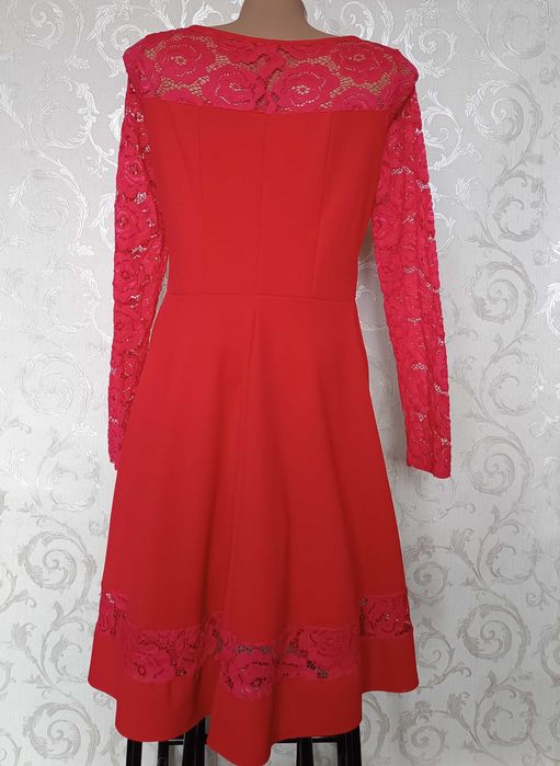 євро 42  46-48-50 яскрава червона сукня красное платье плаття на свято