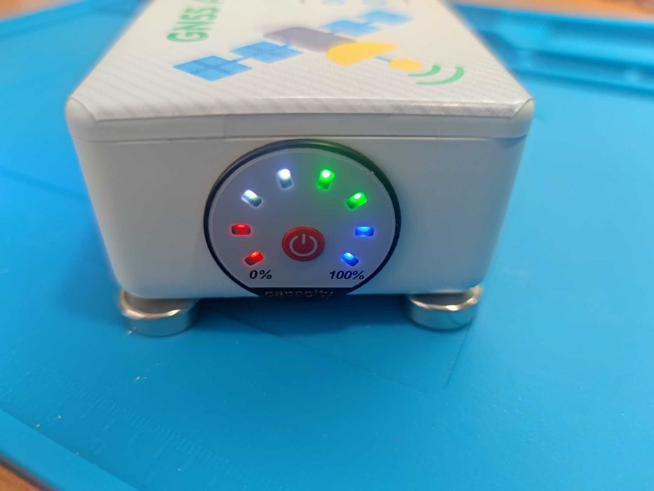 GNSS антенна з АКБ