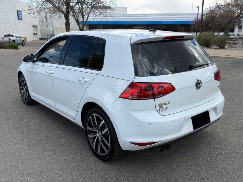 Volkswagen Golf      2015