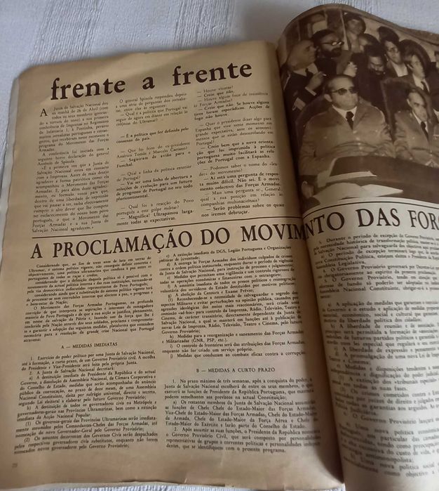 Grande revista de maio de 74 sobre General Spinola