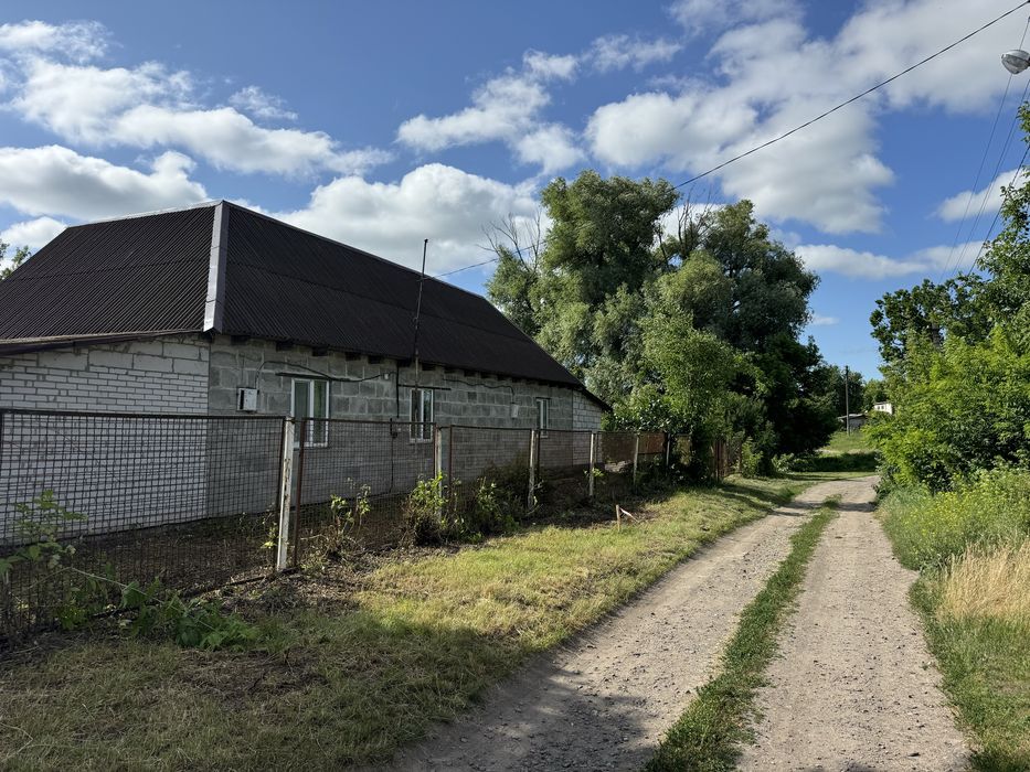 Продам житловий будинок