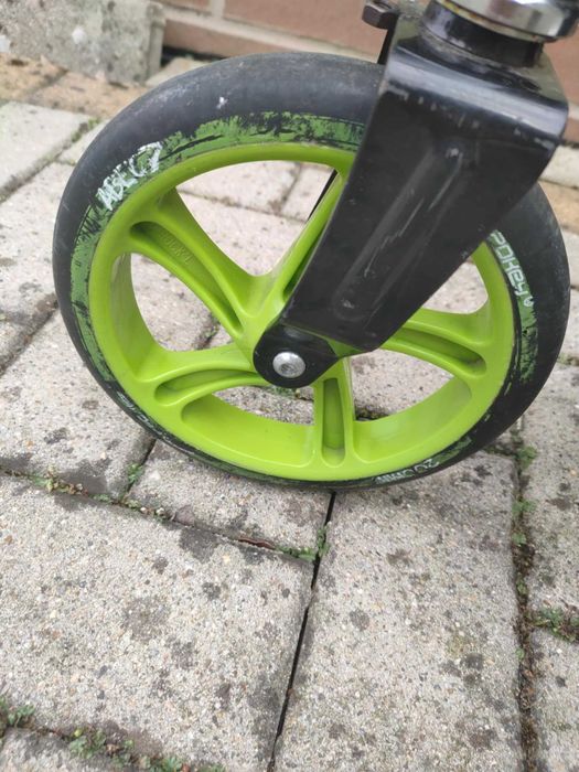 Sprzedam hulajnogę Spokey Toxic 80179