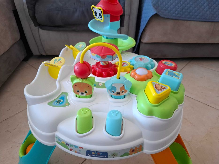 Mesa de Jogos Interativos Clementoni