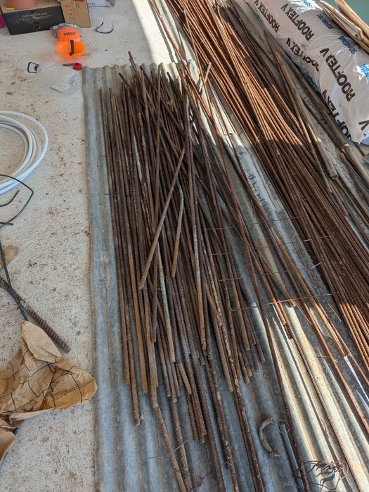 Vendo Ferro para construção