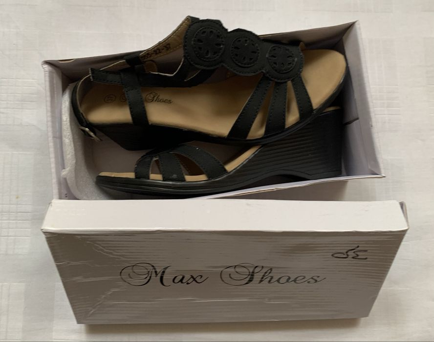 Buty sandaly damskie nowe