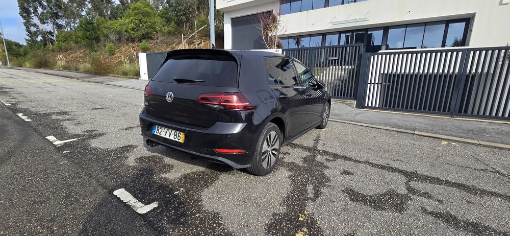 Volkswagen Golf GTE Poucos Km