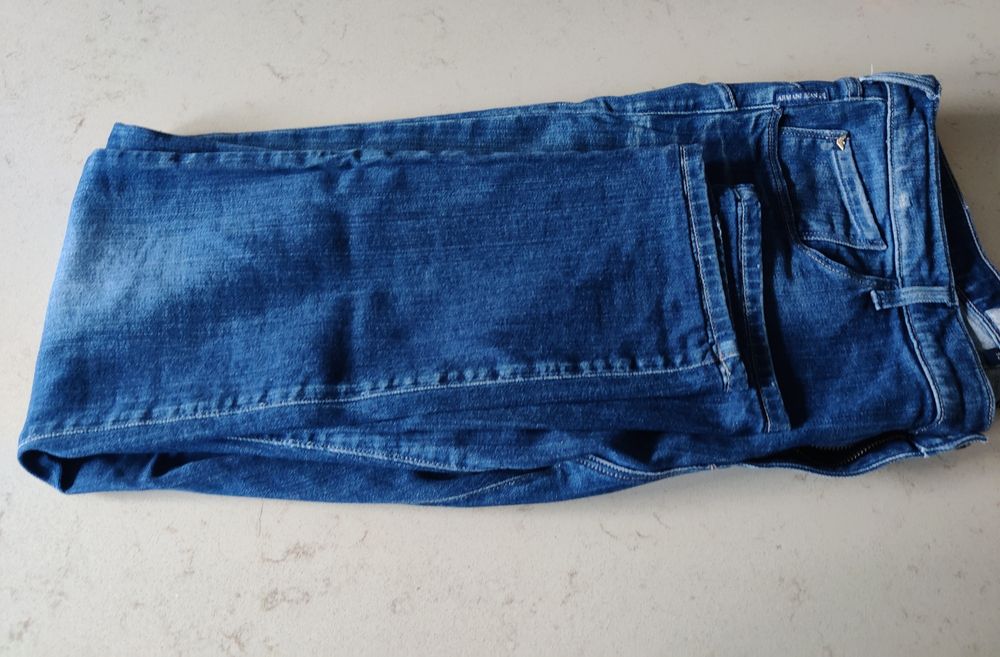 Dżinsy Armani Jeans r.34 PUSH UP