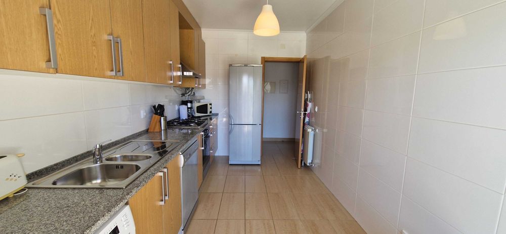 Apartamento T2 para férias com piscina em São Martinho do Porto