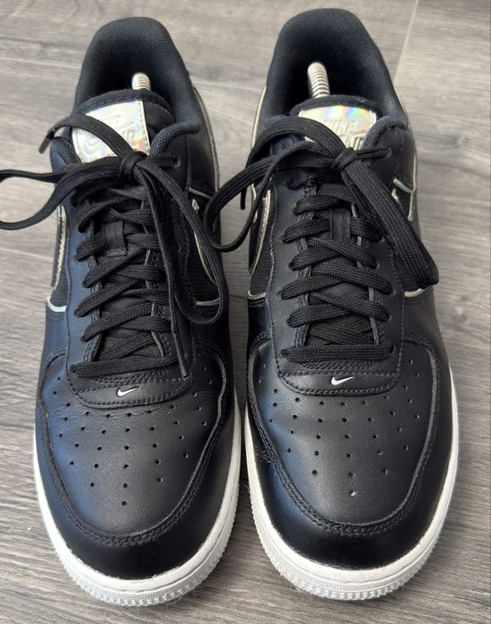 Кросівки Nike Air Force 1 Low '07 LV8 "Black Iridescent Outline".
