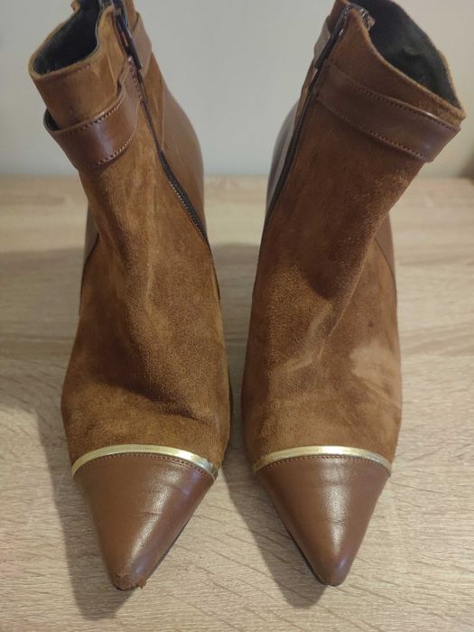 Botin mulher castanho