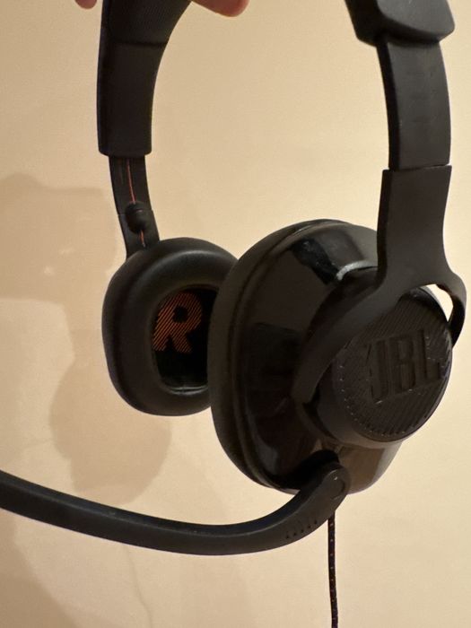Headset Gaming Jbl Quantum 200