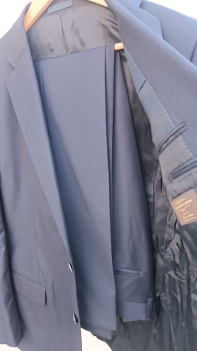 fato de luxo azul escuro