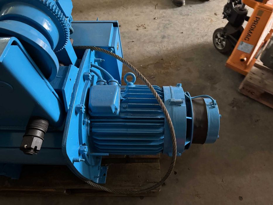 Elektrowciąg 5T Polblok