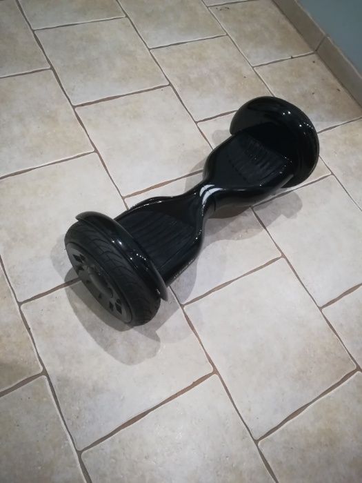 Deskorolka elektryczna hoverboard