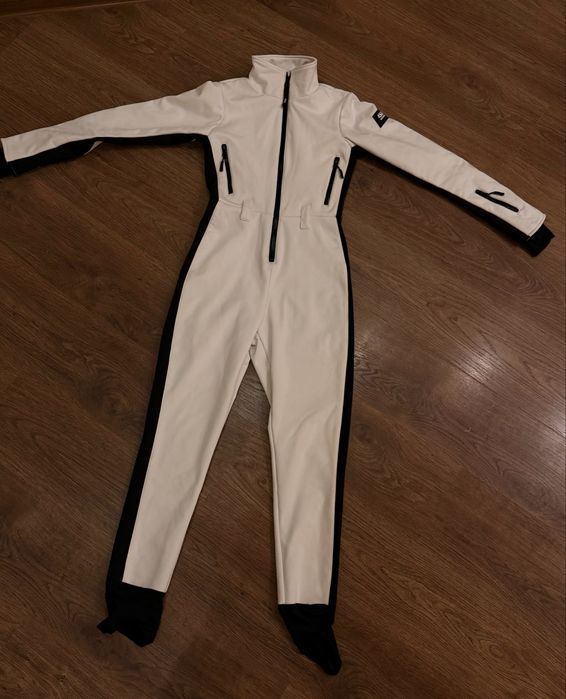 Лижний білий комбінезон asos 4505 розмір xs-s