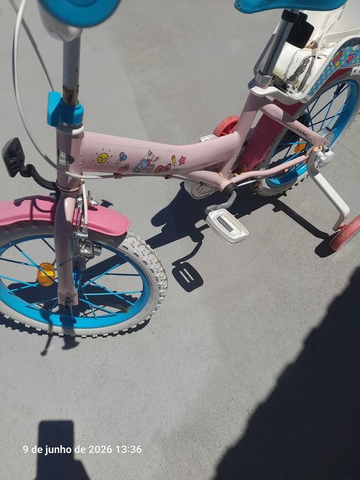 Bicicleta menina