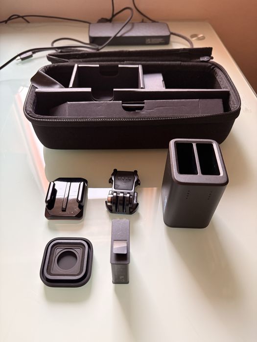GoPro Hero 13 Black + Kit Extended Power + Lente Ultra Wide (Como Nova / Fatura)
