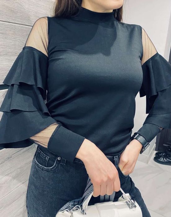 Кофта чорного кольору нова s-m можливий торг кофта як нова