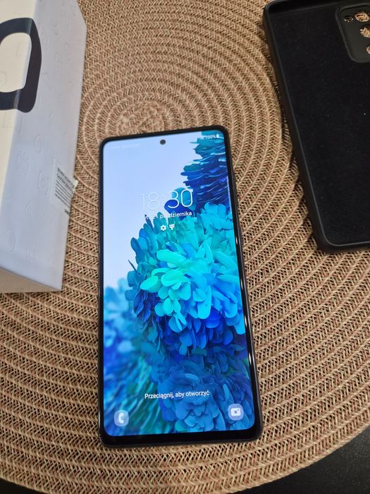 Smartfon Samsung Galaxy S20 FE 5G 8/256GB G781B/DS