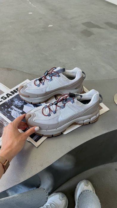 Кросівки (36-45) Nike Zoom Vomero 5 Roam Premium