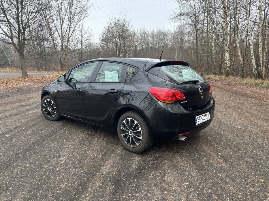 Opel Astra 4 1.4 turbo