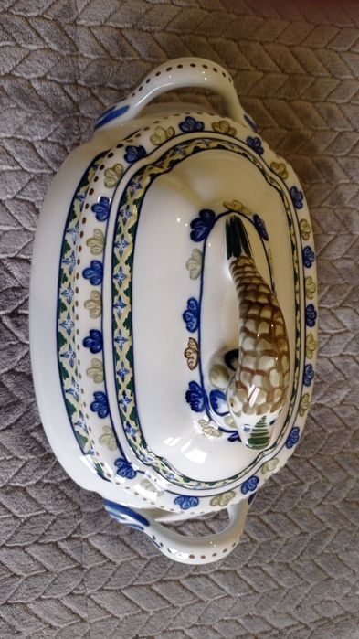 Terrina com travessa