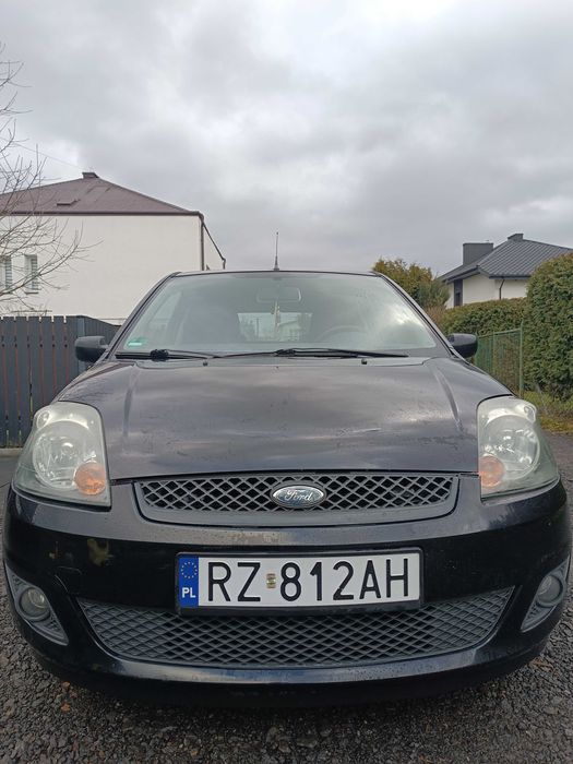 Ford Fiesta 1,4 Benzyna. Klimatyzacja!