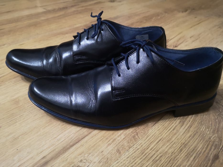 Czarne skórzane półbuty