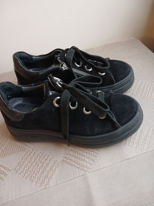 Туфли замш для школы. Осень - весна