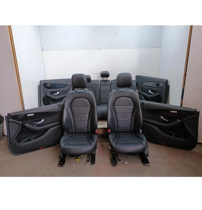 Mercedes glc X253 W253 wnętrze fotel fotele skóra kanapa boczek