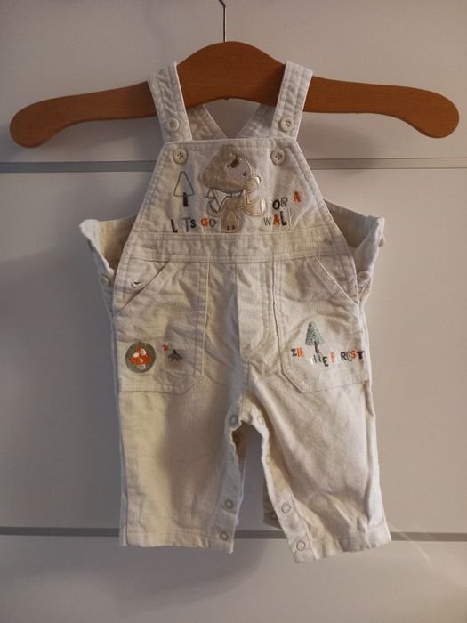 Ogrodniczki dla niemowlaka