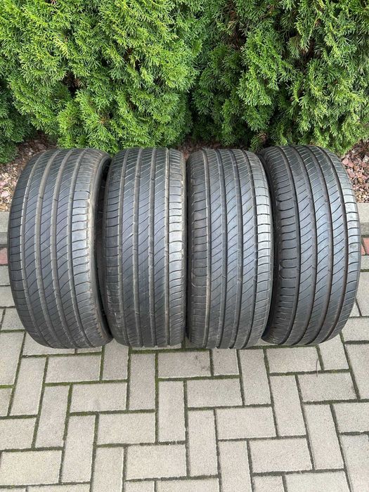 Шини 215/45 R18 93V Michelin e.Primacy