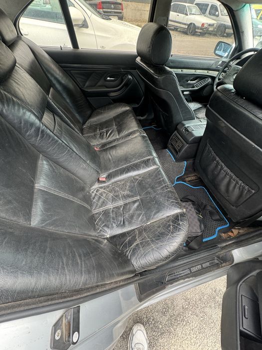 BMW 528 E39 бензин