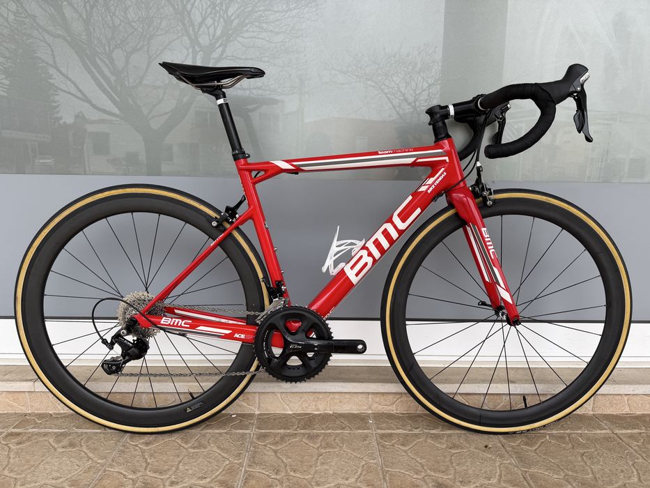 Bicicleta BMC - Rodas carbono