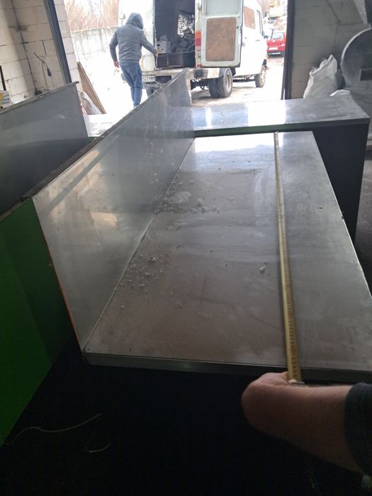 Столы нержавейки с мойкой для,шаурмы мясной магазин или обшепит