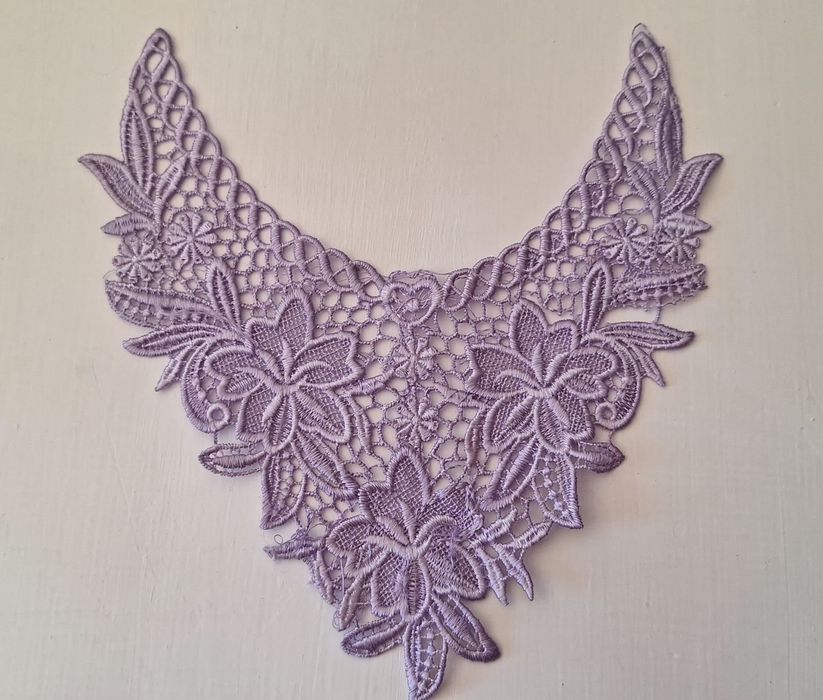 Lace Appliqués514912214372864004