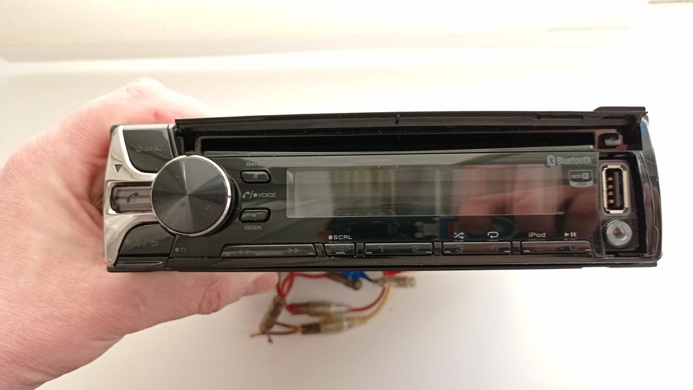 Магнітоли Kenwood