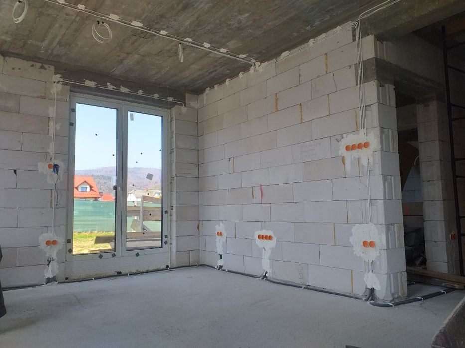 Instalacje elektryczne, przyłącza budynków elektryk