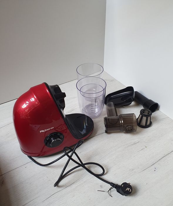 Wyciskarka wolnoobrotowa Picberm czerwona 150