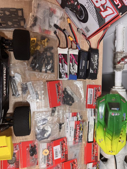 Запчастини до  радіокерованої моделі LC Racing