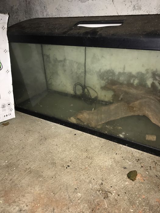 Aquario de 1 metro de largura