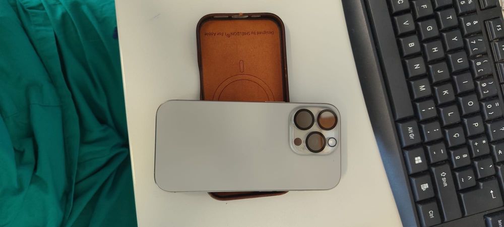 iPhone 16 pro 256 gb