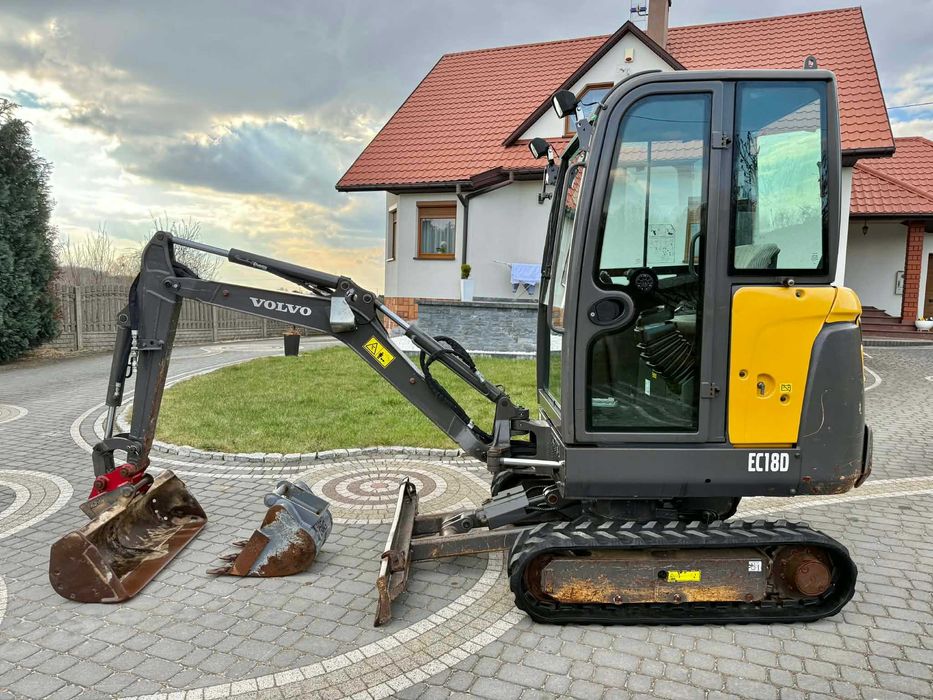 Minikoparka Volvo EC20D *2017ROK, 1800MTG*
