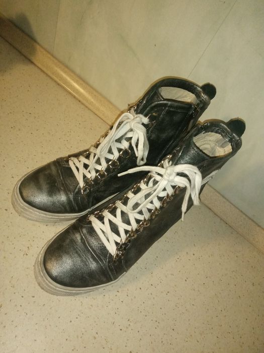 Buty snickers wolski damskie rozmiar 36