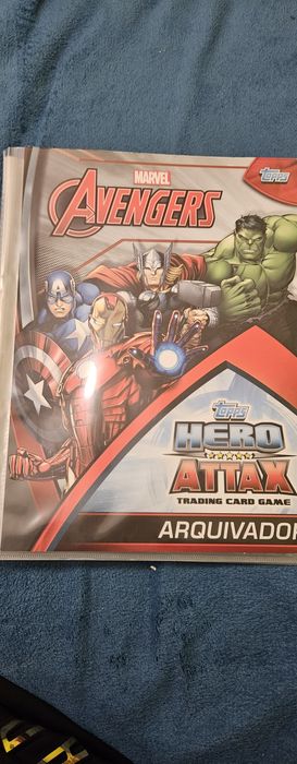 Caderneta dos avengers